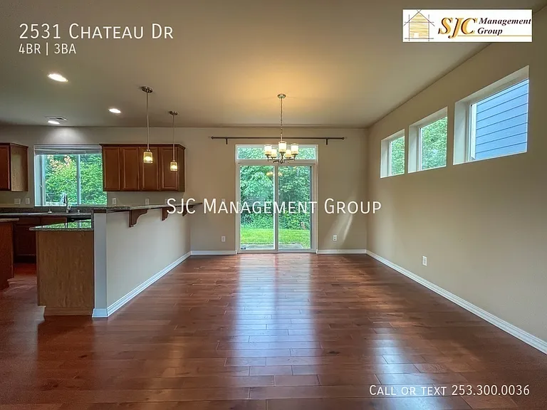 2531 Chateau Dr — Photo 5