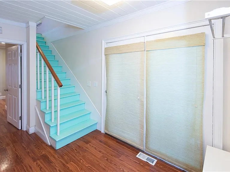 13 Island Ave — Photo 10
