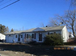 3 Donna St, Nashua, NH 03060