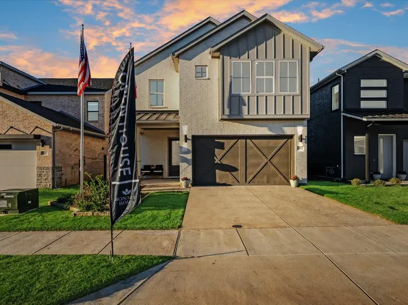 2313 Peters Colony Dr, Little Elm, TX 75036