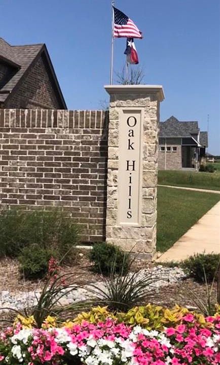 2nd image of 3040 Nob Hill Dr