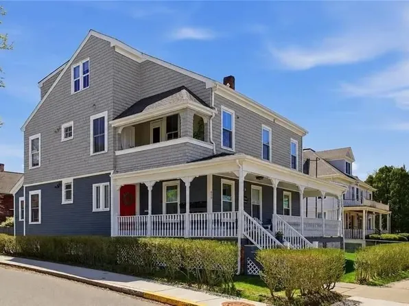 419 Broadway APT 5, Newport, RI 02840