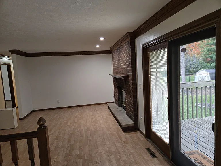 3802 Gnarl Tree Ln — Photo 16