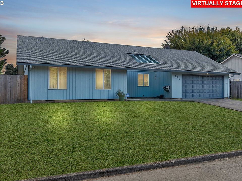 1st image of 205 NW Loan Pl