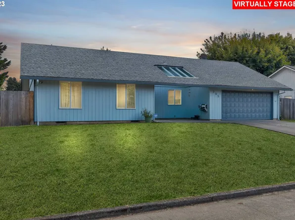 205 NW Loan Pl, Vancouver, WA 98665