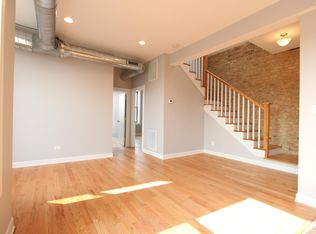 1536 W 18th St, Chicago, IL 60608