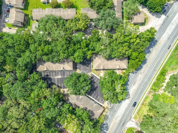 Landis Grove - 1360