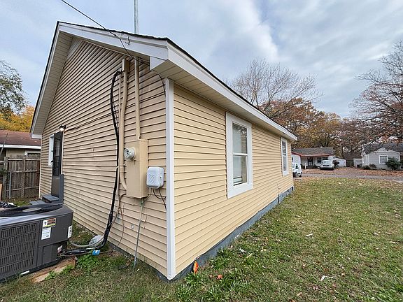 2nd image of 4220 Zion St