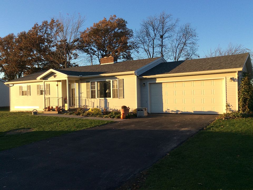 1st image of 111 Marshall Ave