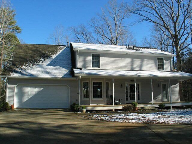 Feb 8 2011