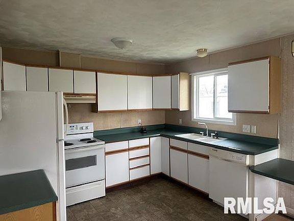 2nd image of 312 E Chester St