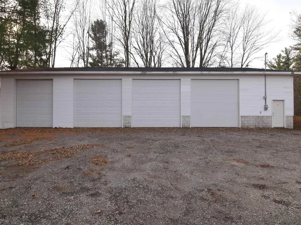 2438 N Hope Rd, Midland, MI 48642