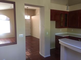 1058 Zumstein Dr, Ripon, CA 95366