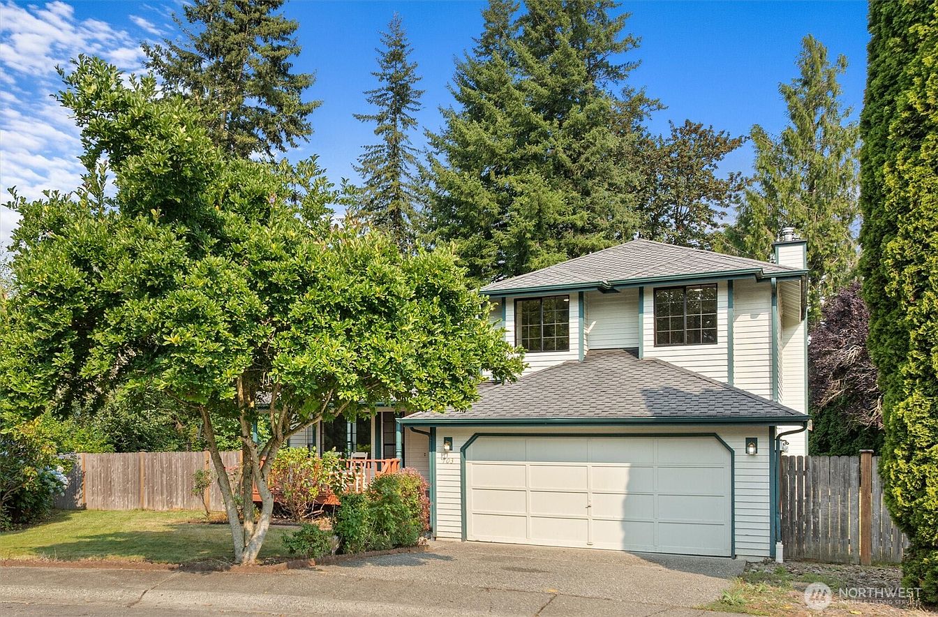 1st image of 703 Salmon Run Street