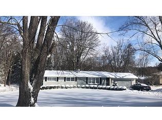 3280 Buena Vista Cir, Zanesville, OH 43701