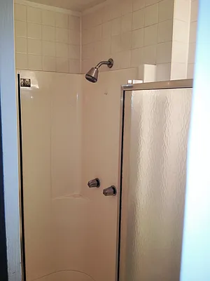 Rented by Remax Real Estate Professionals | media 14