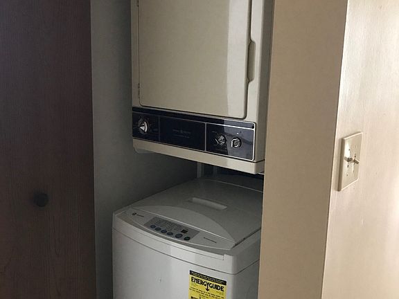 4th image of 75 Kristin Cir Unit 225