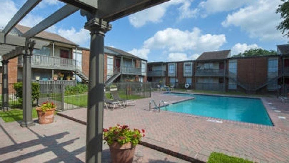 2nd image of 8155 Richmond Ave #53xfgke6s
