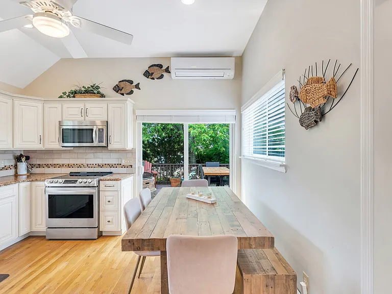 11 Georgia Pl — Photo 9