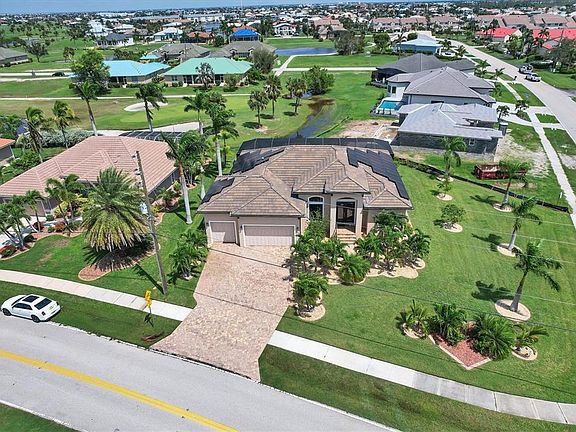 3rd image of 3937 Bal Harbor Blvd