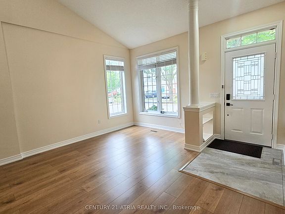 3rd image of 31 Cliveden Pl