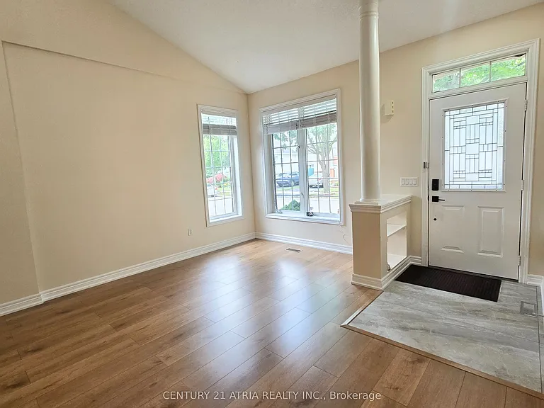 31 Cliveden Pl — Photo 3