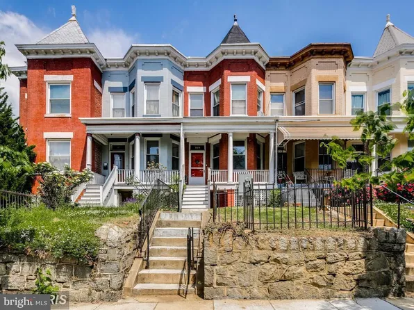 104 R St NE, Washington, DC