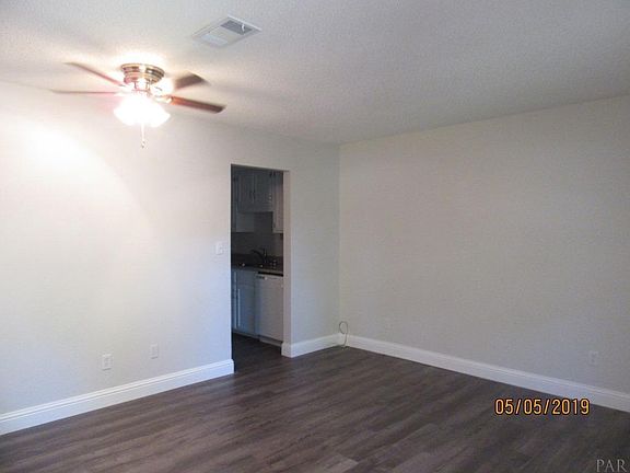 4th image of 8018 Stark Ave APT D