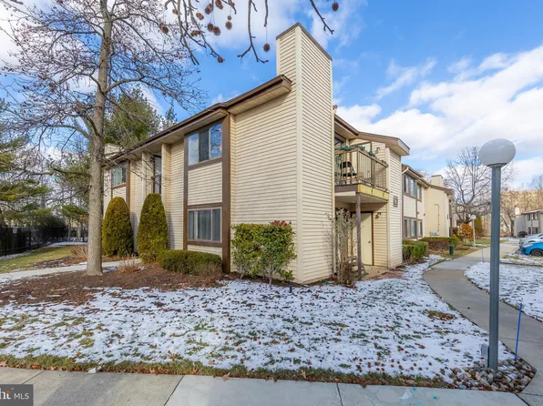 806 Britton Pl, Voorhees, NJ 08043