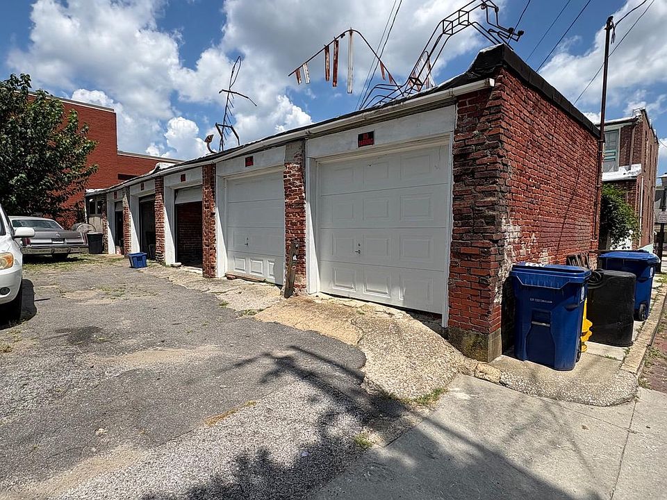 1st image of 800 N Berry St