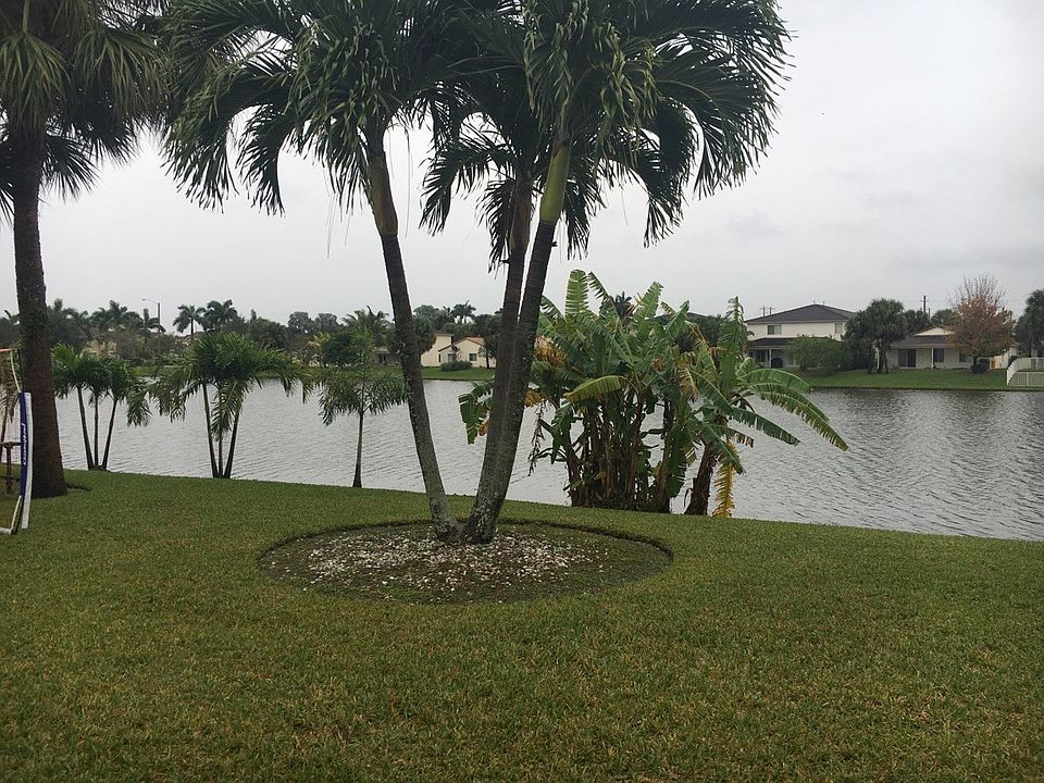 2nd image of 4561 SW 126th Ave