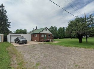 115 Reiman Rd, Iron River, MI 49935