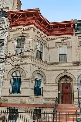 Rented by Corcoran | media 2