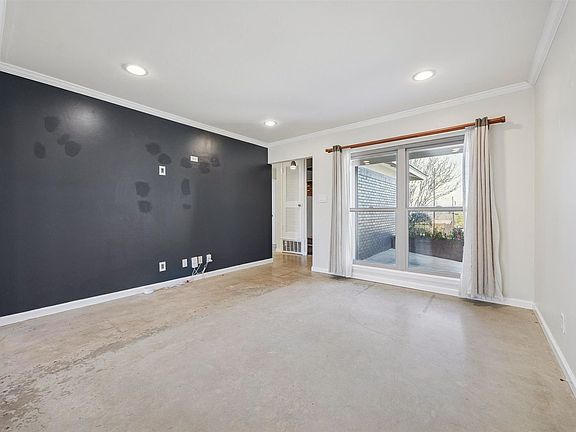 5th image of 4815 Oldfort Hill Dr