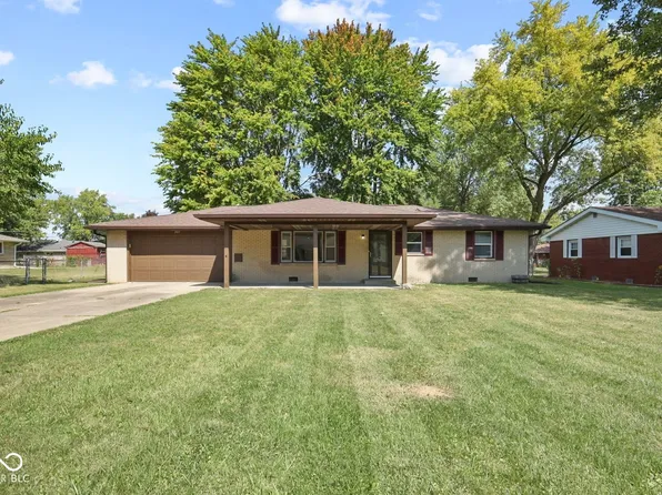 706 Valley Dr, Anderson, IN 46011