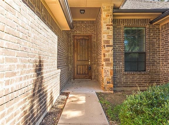 4th image of 9313 S Longwood Dr