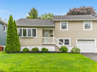 915 Peach Tree Rd, Union, NJ 07083