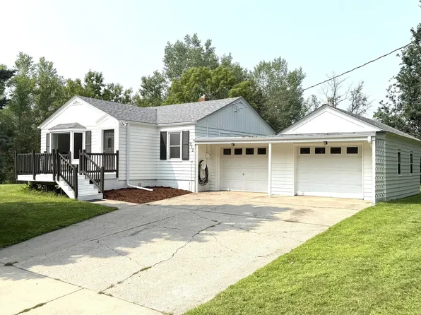 930 Broadway Ave SW, Cokato, MN 55321