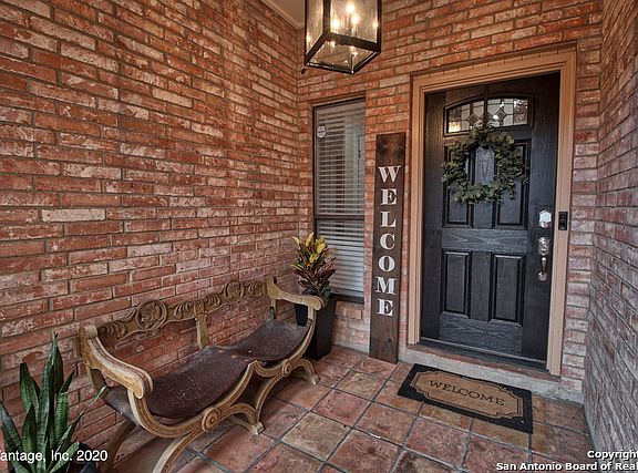 2nd image of 15818 Bell Flower Dr