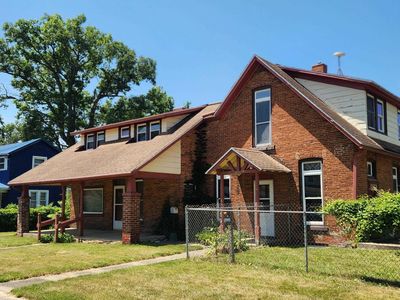 1002 S Main St, Ligonier, IN, 46767