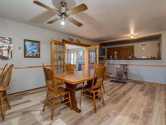 5th image of 30536 Lexington Rd