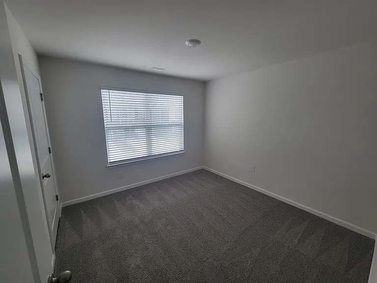 110 Clear Creek Ln — Photo 10