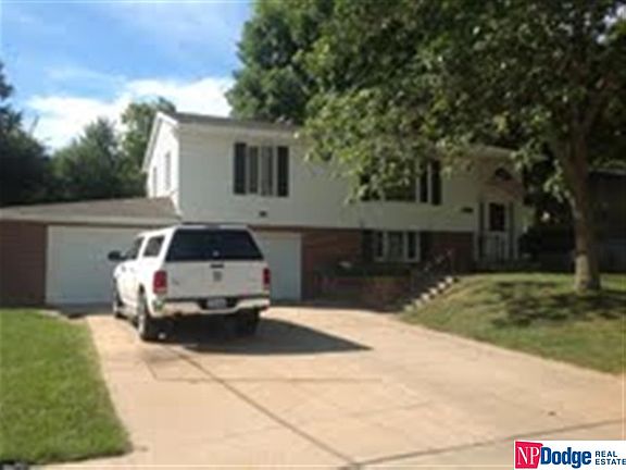 2nd image of 12817 Westwood Ln