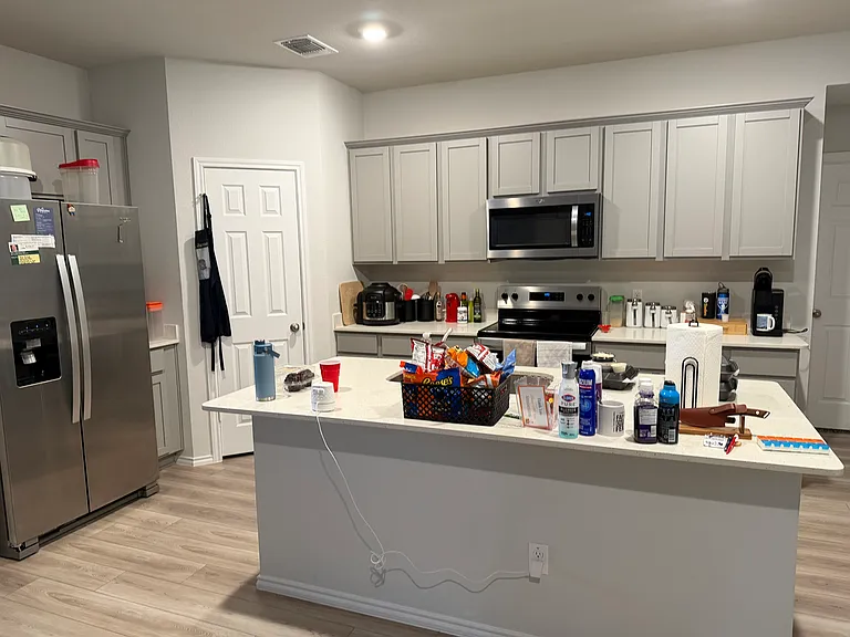 1335 Brookfield St — Photo 5