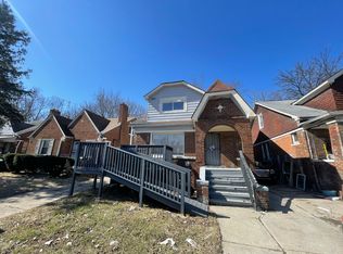 18701 Fairport St, Detroit, MI 48205