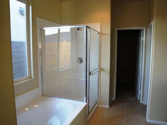 5th image of 81841 Villa Giardino Dr