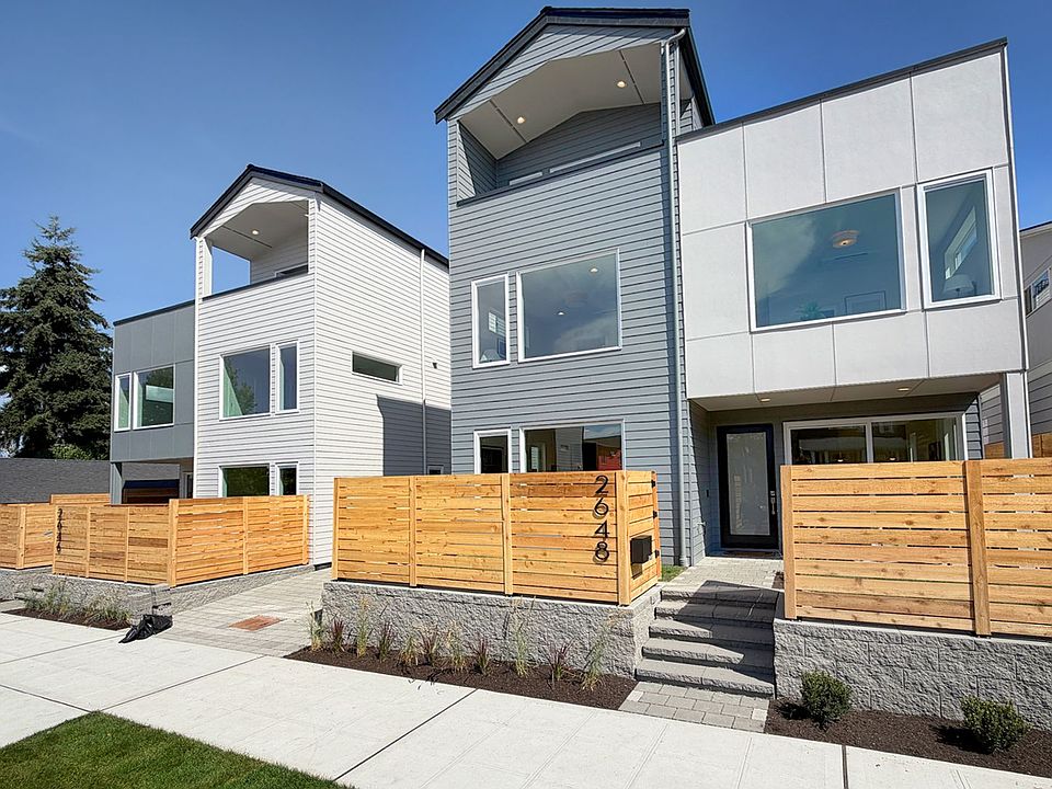 1st image of 2648 41st Ave SW #C