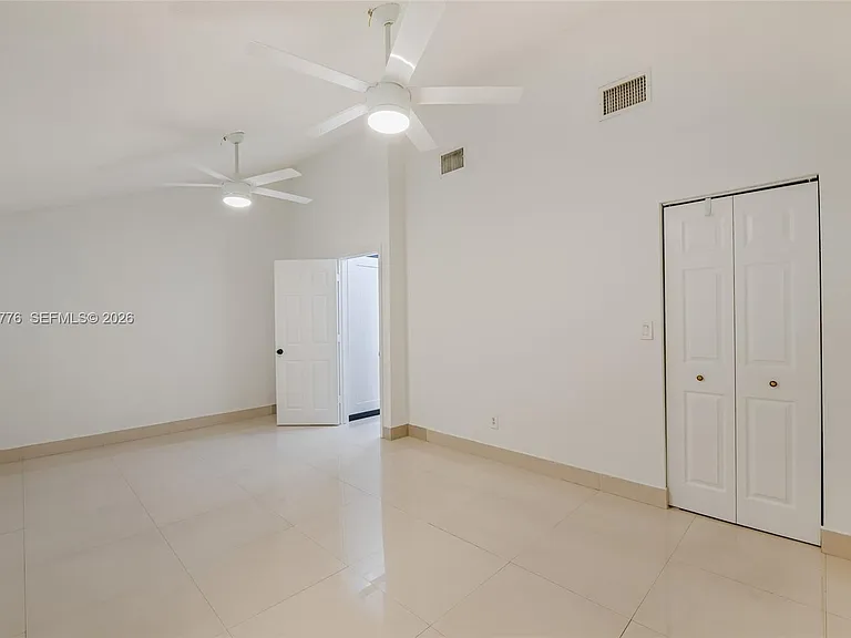8411 SW 208th Ter — Photo 21