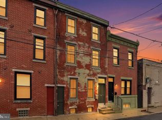 1040 N Leithgow St, Philadelphia, PA 19123