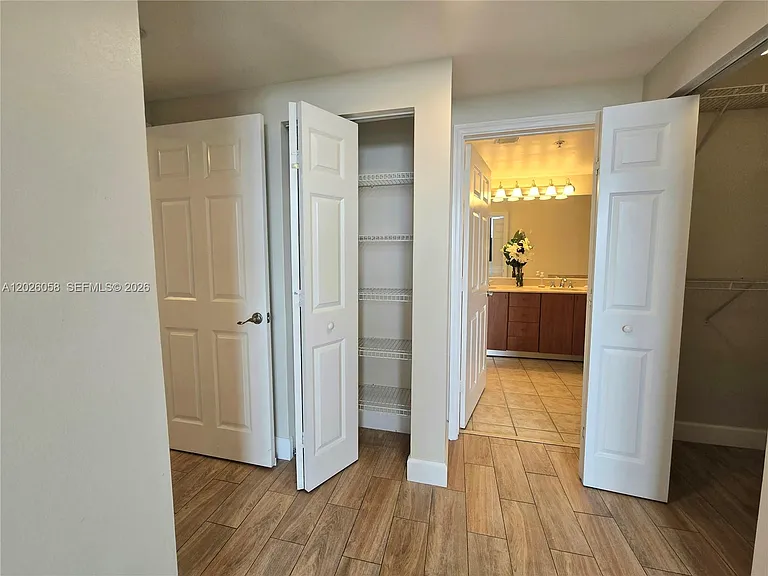 888 S Douglas Rd #1507 — Photo 22